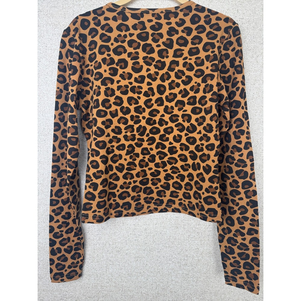 Von Dutch Leopard Print Long Sleeve Crop Top Y2K Logo Patch Womens M NWT - Picture 4 of 5